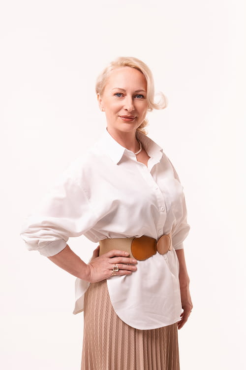 Жанна Захарова, агент по недвижимости